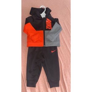 Nike 2 pc set 12 months